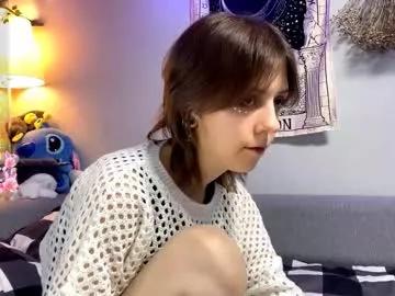 kizziequiroz from Chaturbate