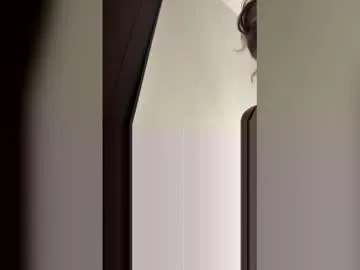 krazyred1027 — New here follow me darling #redhead #beautiful #bubbly