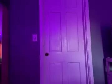 Explore Lilyblloom, she wants to masturbate for you lilyblloom from Chaturbate