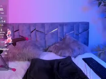 lunaclarxx — See me naked [109 tokens left] #curvy #bigboobs #slave #glasses #chubby