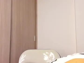 maxfrost1 — GOAL: Sexy Dance [111 tokens remaining] Welcome to my room! #18 #bigcock #cum #fit #new