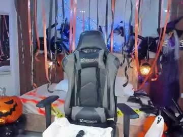 mia_18v from Chaturbate