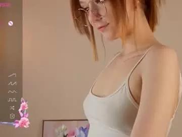 Explore Mia_roxxxy, zie wants to masturbate for you mia_roxxxy from Chaturbate