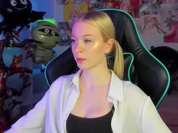 Explore hot camwhore Miagraces miagraces from Chaturbate