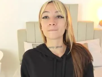 michaelwalkerr — GOLDEN VALENTINE, an elegant show for a gentleman  // GOAL: Heels Tease  [1 token left] // EPIC GOAL: For my next show [11035 tokens left] #valentinesday #petite #blowjob #skinny #deepthroat