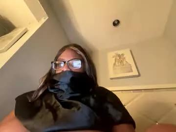 naomichanel2 from Chaturbate