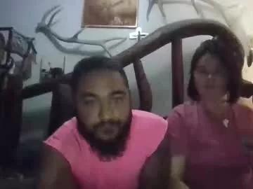 newyou25loveuss from Chaturbate