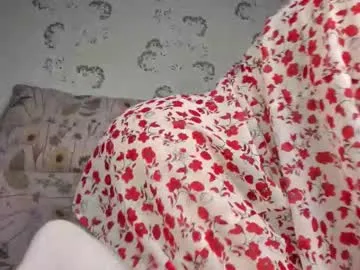 ohmygoddestkimmy — Goal: hello dudes, take off me! [666 tokens left] #hairy #bigclit #pvt #cute #natural