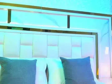 paulina_cano — GOAL: dildo in ass [674 tokens remaining] Welcome to my room! #skinny #brunette #latina #anal #teen