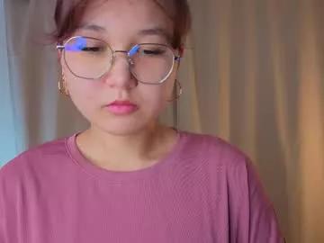 phebenogowski from Chaturbate