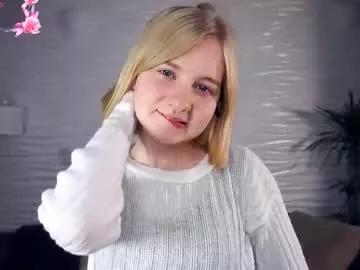 phyllisearney from Chaturbate