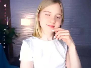 phyllisearney — GOAL: Spank that ass until it's red  [79 tokens remaining] Welcome To My Room #skinny #teen #smalltits #daddy #joi