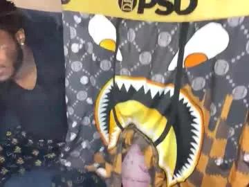 reekanddes from Chaturbate