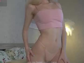 Admire 18 years old risingdawnn from Chaturbate risingdawnn from Chaturbate