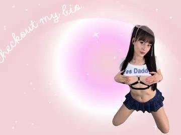 rosiebones from Chaturbate