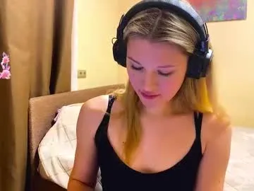 skyedavis — GOAL: flash my boobs<3 [0 tokens remaining] Welcome to my room! #pussy #doggy #blond #lovense #tits