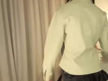 Masturbate to Chaturbate's Slyshypie slyshypie from Chaturbate