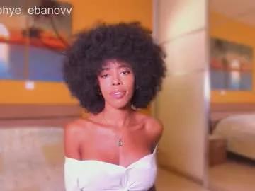 sophye_ebanov from Chaturbate