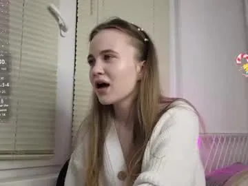 sporty_girl666 — Goal: For every 10 tk I'll jump 15 times #new #shy #skinny #18 #c2c