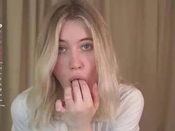 sunnybish from Chaturbate