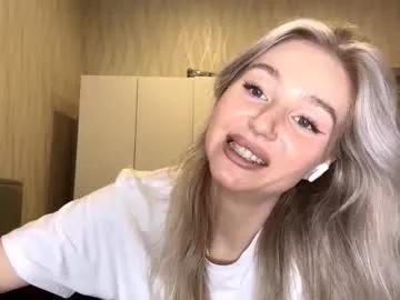 tinavaleri from Chaturbate