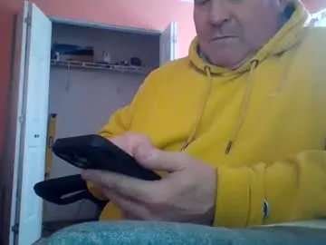 tomcat4848 — #chat #chubby #hi