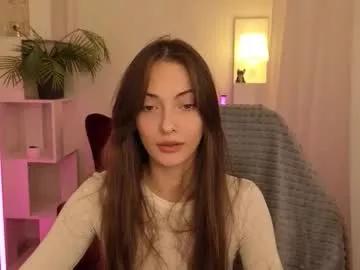 trinityswan from Chaturbate