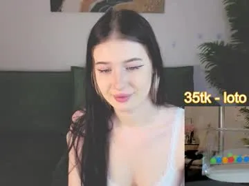 vinessa_coy — take off pantyhose^  #18 #new #teen #shy #young [12 tokens remaining]