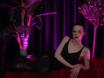 wild_alice_me — Loose my stockings! #mistress #femdom #feet #pantyhose #bdsm [192 tokens remaining]