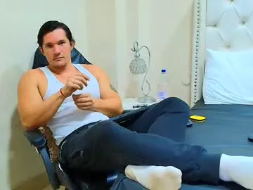 wiston_cox — Pants off [46 tokens left] #muscle #daddy #mature #uncut #bigdick