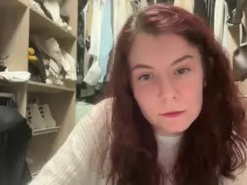 xeniaglad from Chaturbate