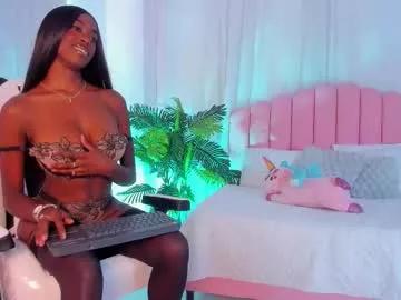 zafira_queen from Chaturbate