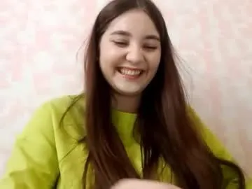 zeniabrossoit — lets fun  Goal - make hear   #new #shy #young  #18 #cute [33 tokens remaining]