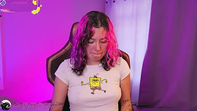 _zephyr_ — spank my ass hard!!