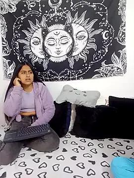 Watch StripChat's Abby_n_emily abby_n_emily from StripChat