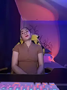 Adele_Shy_ — Show belly to cam