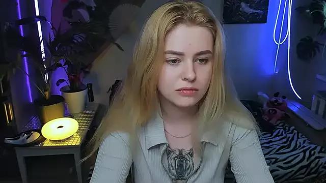 Alexa__Pirs from StripChat