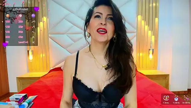 allie_pearl from StripChat