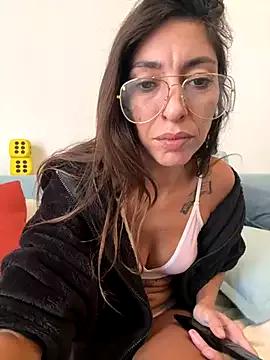 Masturbate to cute model Amani_thewolf Amani_thewolf from StripChat