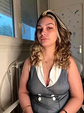 Cute Ambre_La_nebulleuse wants you to fuck their body now Ambre_La_nebulleuse from StripChat