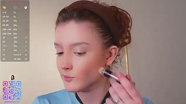 AmelieSeductress — bite my lips