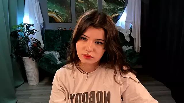 AnoraDark from StripChat