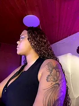 Antonella_boobss from StripChat