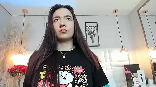 Ari_lynn_ from StripChat