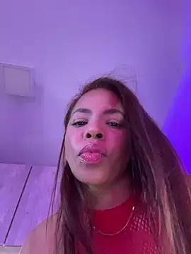 Ary_Coral555 from StripChat