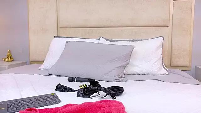 Try dirty performer Ashley_HotGirl Ashley_HotGirl from StripChat