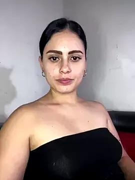 Azuna25 from StripChat