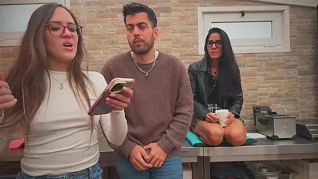 Watch sweet escort Barfantasy barfantasy from StripChat