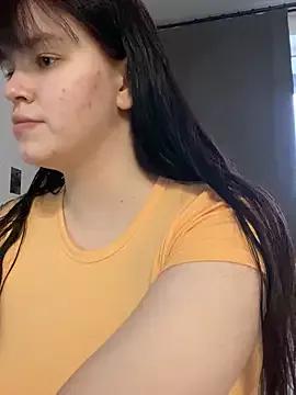 Cute BellaNights wants you to fuck her body now BellaNights from StripChat