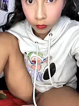 Checkout naked camwhore Bonnie_willliams19 Bonnie_willliams19 from StripChat